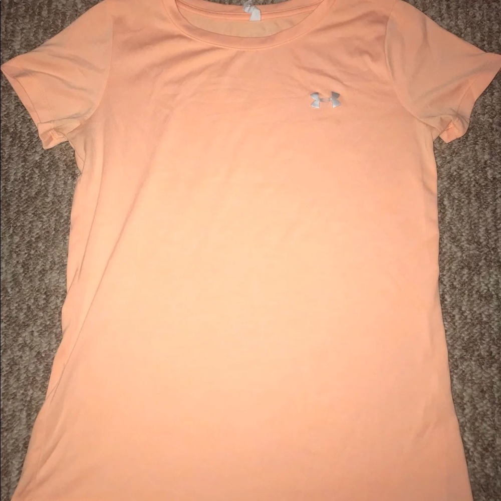 Woman’s Under Armour Heat-gear t shirt